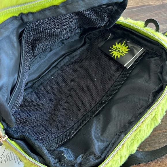 Grinch Fuzzy Belt Bag - Picture 10 of 15